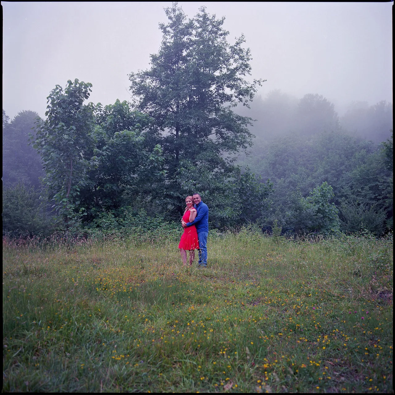 Analog Wedding Photography, wedding photography by Liko Studio, photo 12 of 20