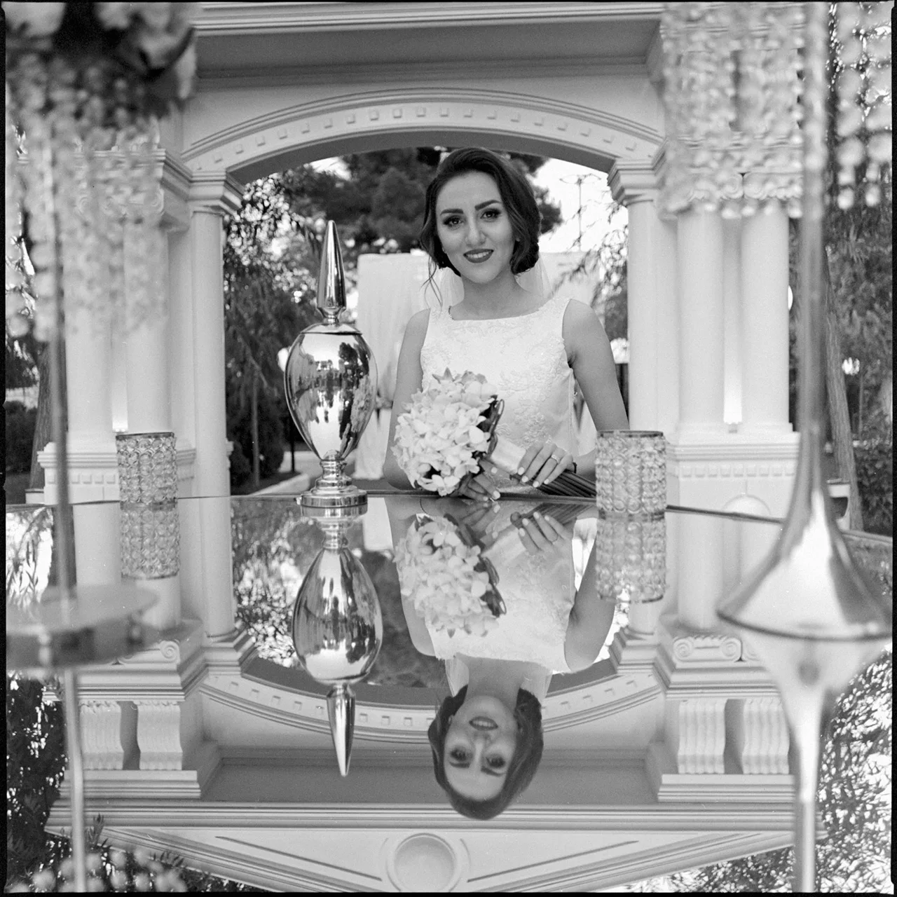 Analog Wedding Photography, wedding photography by Liko Studio, photo 15 of 20