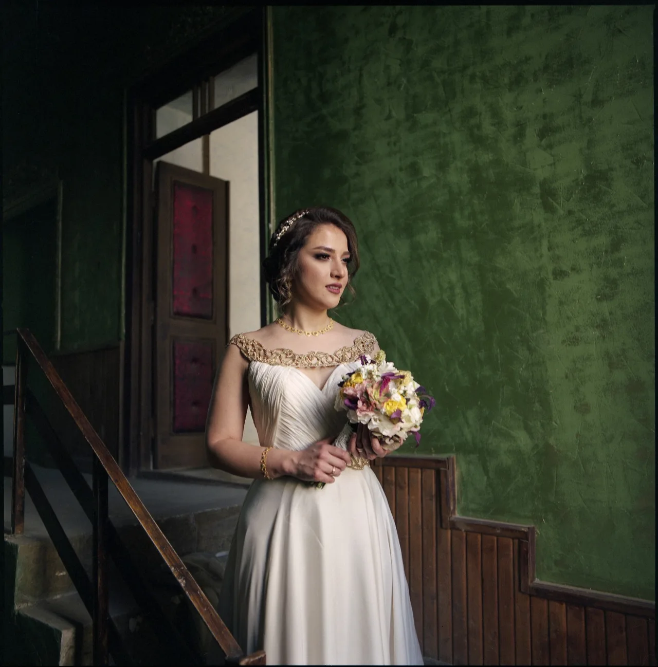 Analog Wedding Photography, wedding photography by Liko Studio, photo 18 of 20